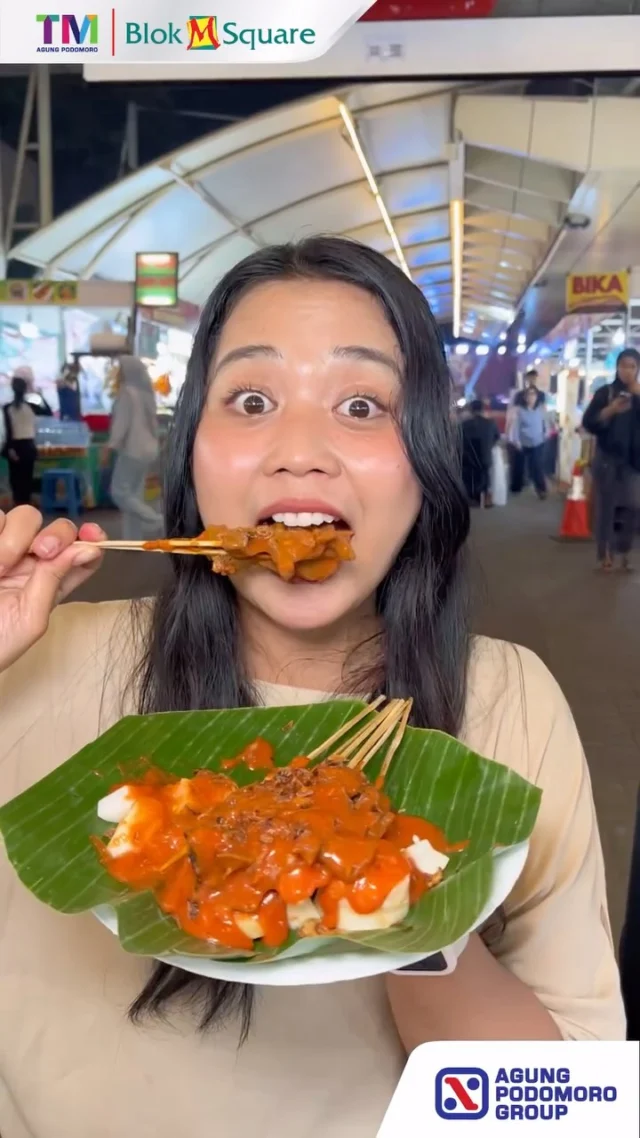 FESTIVAL KULINER SUMATERA BARAT KEMBALI LAGI!!!

Yuk buat kalian yg bingung mau makan dimana bisa merapat langsung ke Blok M Square🥳

Puluhan makanan dan minuman khas Sumatera Barat hadir di event FOOD FEST JAM GADANG 2025

Jangan sampai kelewatan yah!✨

📍Loby Teras Berlian 
🗓️7-11 Mei 2025

#foodfest #jamgadang #sumaterabarat #festivalkuliner #blokmsquare #makananpadang  #jajananpadang