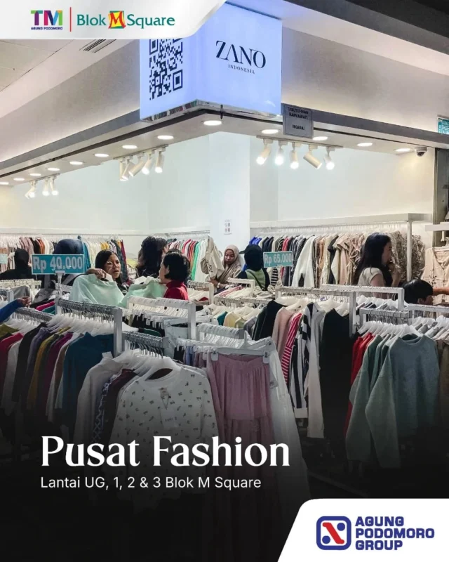 Beli baju kekinian yang paling lengkap ya cuma di Blok M Square✨

Pusat fashion anak Jaksel yang lengkap dengan harga yang terjangkau

Lokasi ada di lantai UG, 1, 2, dan 3🤩

Buat yang ingin liat koleksi baju terbarunya bisa langsung ke Blok M Square

#pusatfashion #fashion #ootd #jaksel #blokmsquare #bajupremium